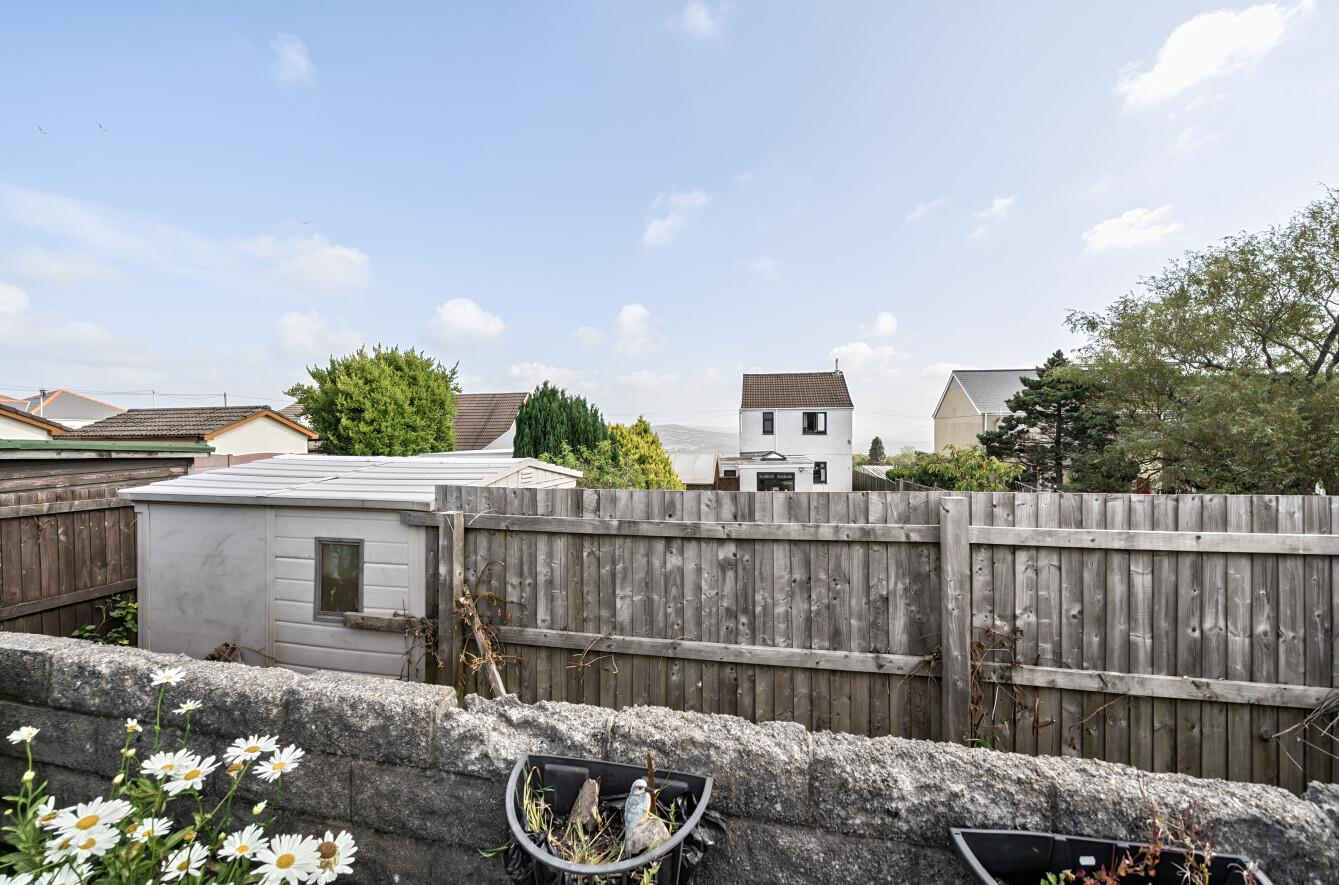 Ullswater Crescent, Morriston, Swansea, SA6 7QF